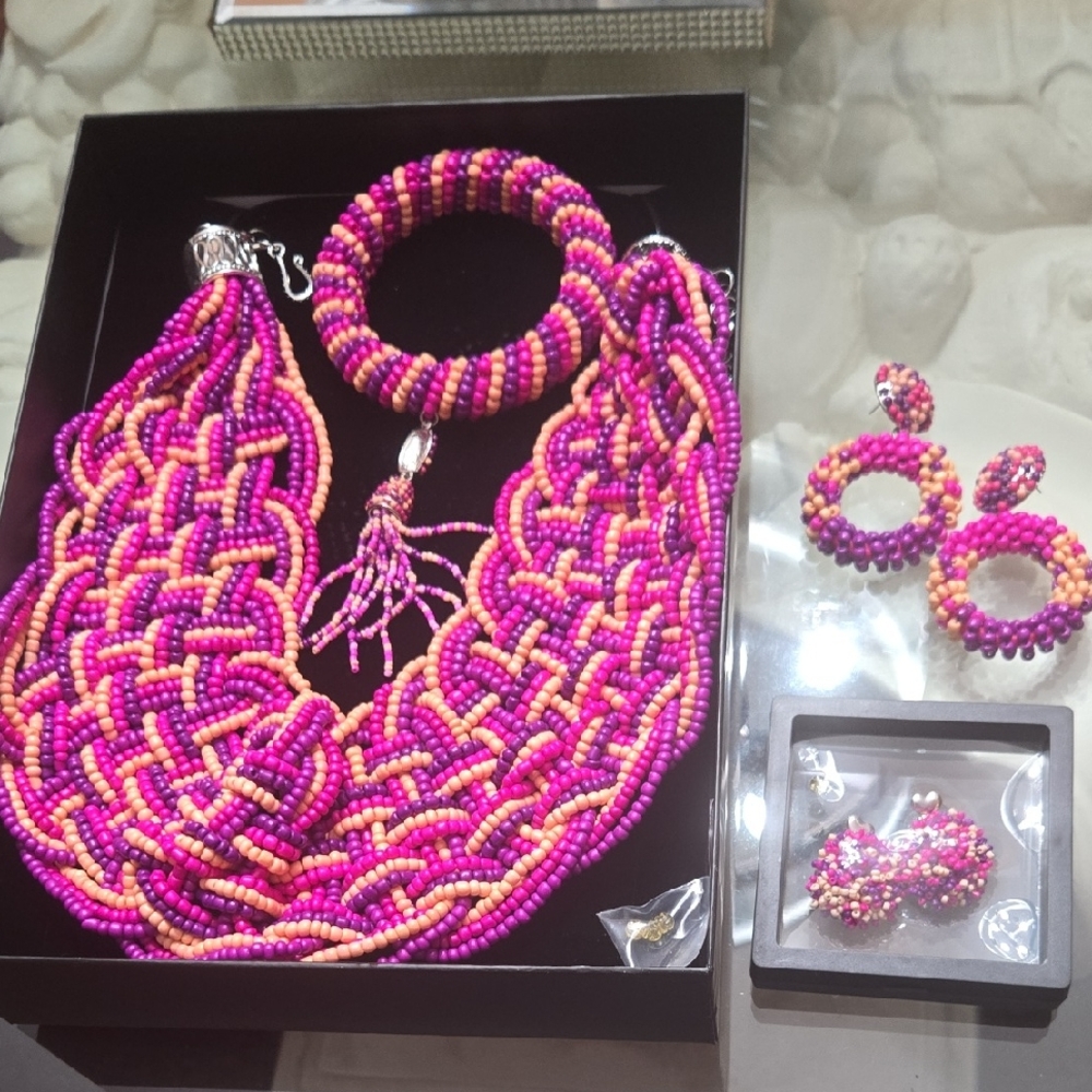 5 Pc- Vibrant Pink and Orange Beaded Jewelry Set (No Bracelet)